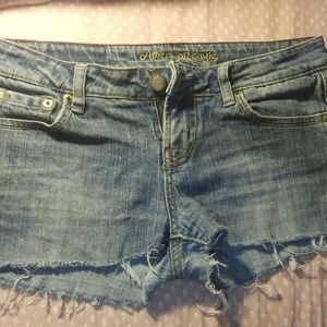 American Eagle jean short